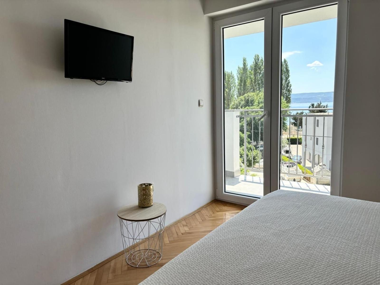 Apartments And Rooms Nikola Omiš Dış mekan fotoğraf