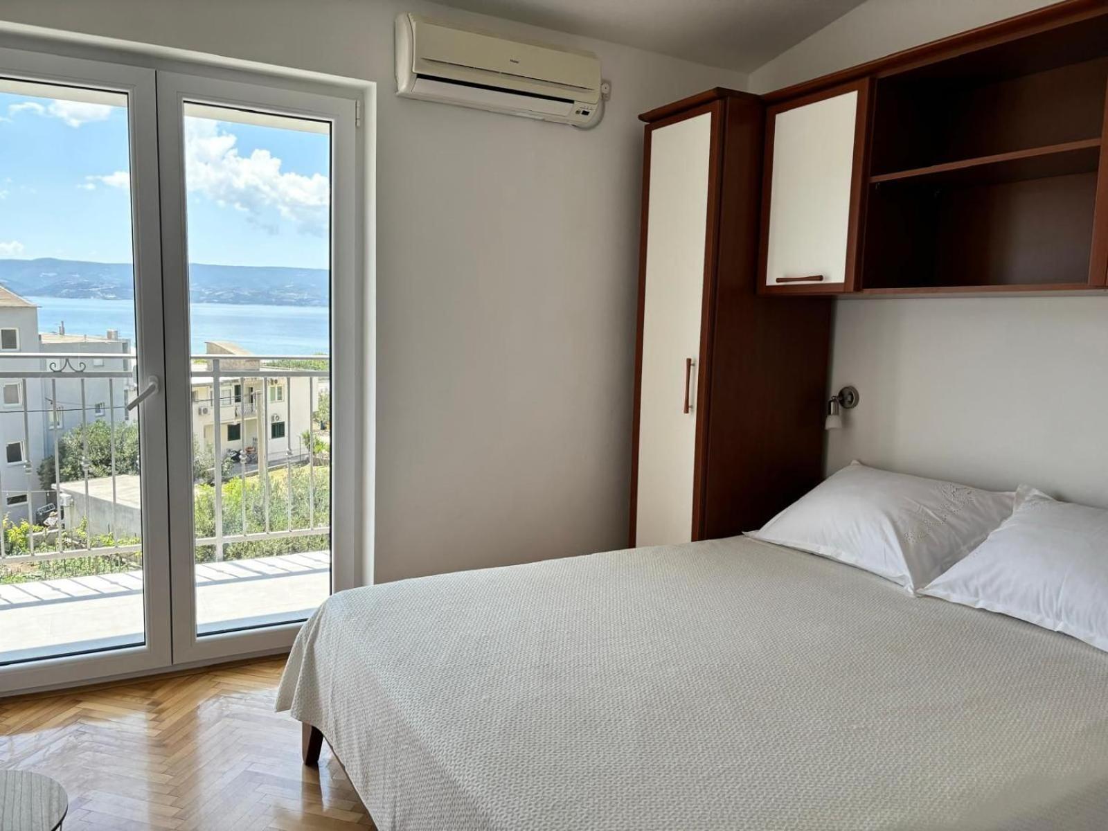 Apartments And Rooms Nikola Omiš Dış mekan fotoğraf