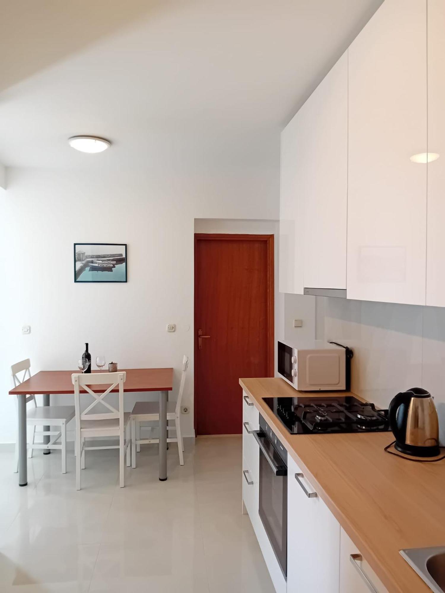 Apartments And Rooms Nikola Omiš Dış mekan fotoğraf